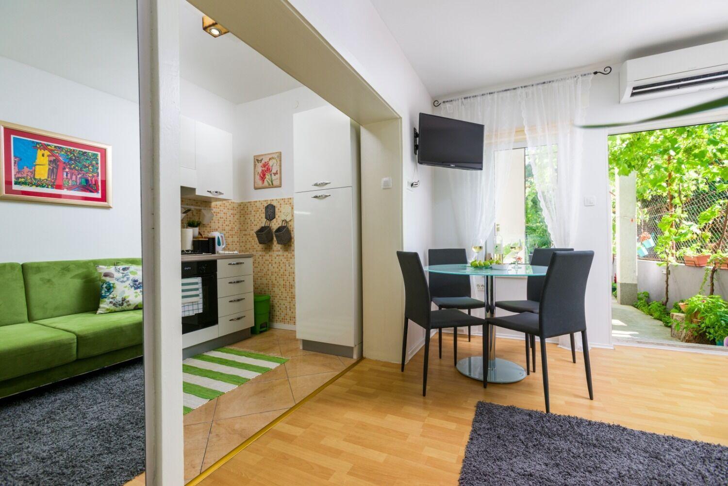 Apartment Jurica Kaštela Esterno foto